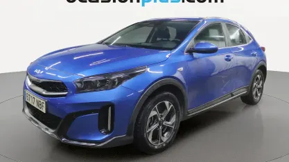Usado Kia XCeed 101 CV (74 kW) 2025 Azul SUV