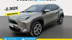 Marrón Usado 2023 Toyota Yaris Hybrid Style Recogida | 25.990 € (Precio justo)