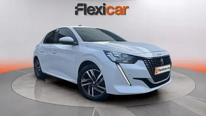 Usado Peugeot 208 Allure 102 CV (75 kW) 2020 Utilitario