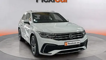 Blanco Usado 2021 VW Tiguan R-line SUV | 30.990 € (Precio justo)