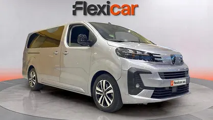 Usado 2024 Peugeot Traveller Business-Line Monovolumen | 32.990 € (Precio justo)