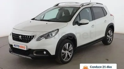 Usado Peugeot 2008 Allure 131 CV (96 kW) 2018 Blanco SUV