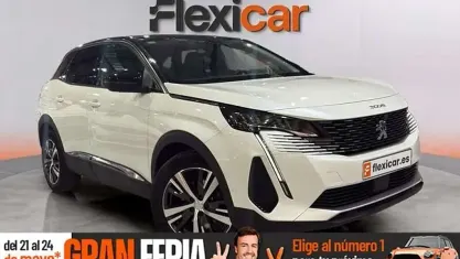 Usado Peugeot 3008 Allure 131 CV (96 kW) 2022 Blanco SUV