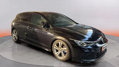 Usado VW Golf VII R-line 150 CV (110 kW) 2020 Negro Berlina