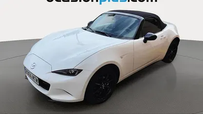 Blanco Usado 2024 Mazda MX5 Prime-Line Descapotable | 27.082 € (Buen precio)