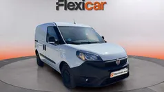 Blanco Usado 2022 Fiat Doblò Monovolumen | 10.290 € (Buen precio)