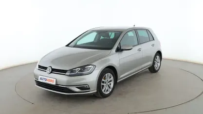 Usado VW Golf VII Advance 116 CV (85 kW) 2019 Gris Berlina