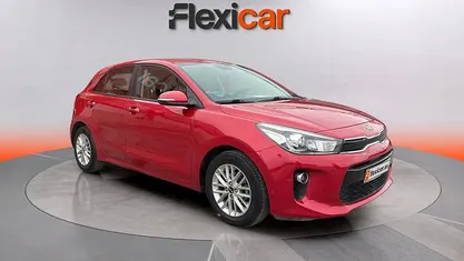 Usado Kia Rio 84 CV (61 kW) 2019 Berlina