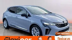 Gris Usado 2025 Renault Clio V Evolution Utilitario | 17.990 € (Precio justo)