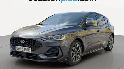 Usado Ford Focus ST-Line 155 CV (114 kW) 2024 Gris Utilitario