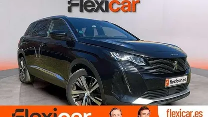Usado Peugeot 5008 Allure 131 CV (96 kW) 2023 Negro SUV