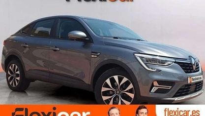 Usado Renault Arkana Evolution 140 CV (102 kW) 2023 Gris SUV