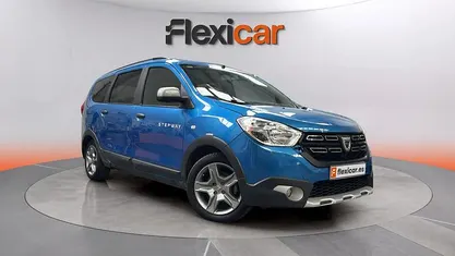 Usado Dacia Lodgy Stepway 107 CV (78 kW) 2018 Azul Monovolumen