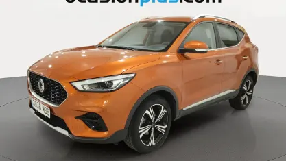 Usado MG ZS Comfort 106 CV (77 kW) 2022 Naranja SUV