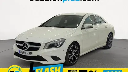 Usado 2013 Mercedes CLA220 Urban Berlina | 15.490 € (Super precio)