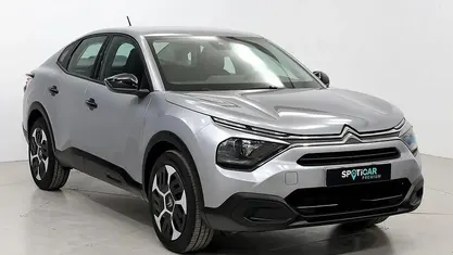 Käytetty Citroën C4 X PureTech 100 HP (73 kW) 2024 Harmaa Katumaasturi
