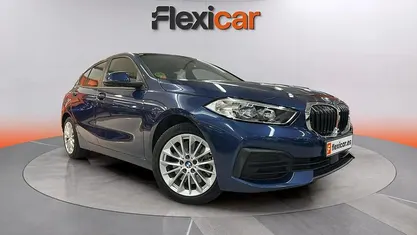 Usado BMW 120 190 CV (139 kW) 2020 Azul Utilitario