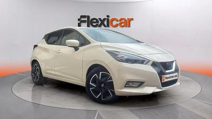 Używany Nissan Micra Acenta 92 KM (67 kW) 2021 Beżowy Hatchback