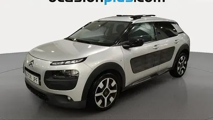 Gris Usado 2016 Citroën C4 Cactus Feel Utilitario | 8047 € (Buen precio)