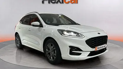 Usado Ford Kuga ST-Line 150 CV (110 kW) 2022 SUV