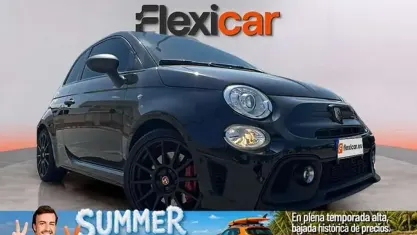 Usado Abarth 695 180 CV (132 kW) 2024 Negro Utilitario