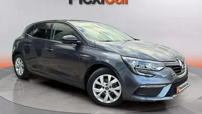 Usado Renault Mégane IV LIMITED 140 CV (102 kW) 2020 Utilitario