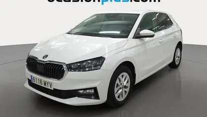 Usado Skoda Fabia Selection 95 CV (69 kW) 2025 Utilitario