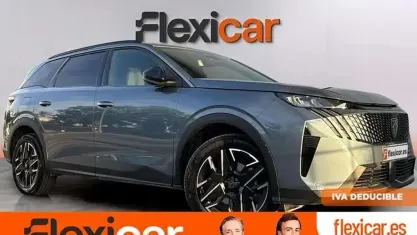 Używany Peugeot 5008 Allure 145 KM (106 kW) 2025 Szary SUV