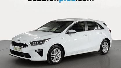 Usado Kia Ceed 101 CV (74 kW) 2019 Blanco Utilitario