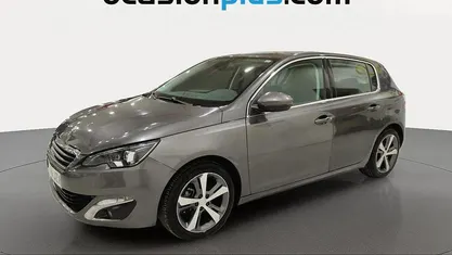 Gris plata Usado 2017 Peugeot 308 Allure Utilitario | 8102 € (Precio justo)