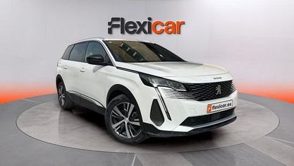 Käytetty Peugeot 5008 Allure 131 HP (96 kW) 2024 Valkoinen Katumaasturi