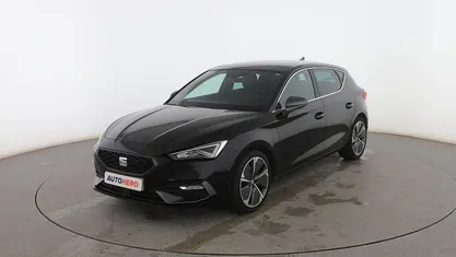 Usado Seat Leon FR 150 CV (110 kW) 2021 Negro Berlina