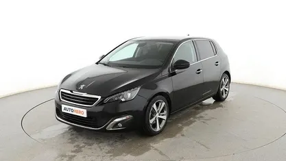 Usado Peugeot 308 Allure 125 CV (91 kW) 2014 Berlina