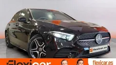 Gris / plata Usado 2022 Mercedes A180 Berlina | 25.990 € (Buen precio)