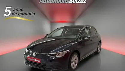 Usado VW Golf VIII Life 110 HP (80 kW) 2022 Preto Citadino