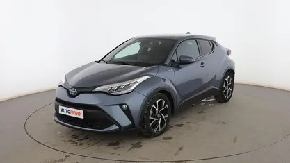 Usado Toyota C-HR Active 122 CV (89 kW) 2021 Gris SUV