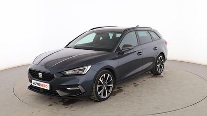 Usado Seat Leon FR 150 CV (110 kW) 2021 Gris Familiar