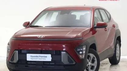 Usado Hyundai Kona 101 CV (74 kW) 2025 Rojo SUV