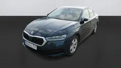 Azul Usado 2021 Skoda Octavia Ambition Berlina | 19.200 € (Buen precio)