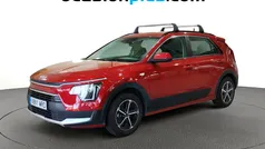 Rojo Usado 2024 Kia Niro SUV | 22.500 € (Buen precio)