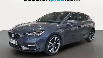 Usado Seat Leon FR 150 CV (110 kW) 2021 Gris Utilitario