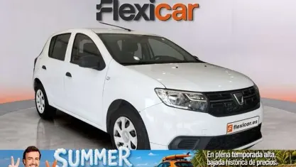 Usado Dacia Sandero Acces 75 CV (55 kW) 2018 Blanco Utilitario