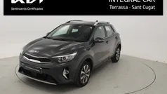 Usado 2021 Kia Stonic SUV | 15.900 € (Precio justo)