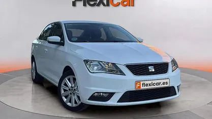 Usado Seat Toledo Style 110 CV (80 kW) 2018 Blanco Berlina