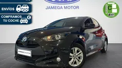 Negro Usado 2021 Toyota Yaris Edition Berlina | 15.490 € (Precio justo)