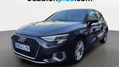 Usado Audi A3 Sportback Advanced Plus 110 CV (80 kW) 2022 Gris Utilitario