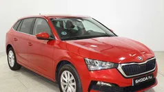Rojo Usado 2023 Skoda Scala Selection Utilitario | 16.600 € (Precio justo)