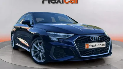 Usado Audi A3 Premium 150 CV (110 kW) 2021 Azul Berlina