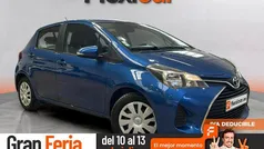 Azul Usado 2016 Toyota Yaris Active Utilitario | 9890 € (Buen precio)