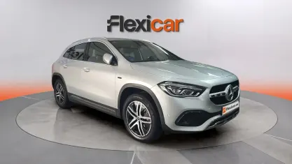 Usado Mercedes GLA250 218 CV (160 kW) 2020 Gris SUV